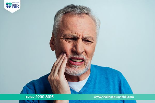 Signs of a tooth abscess