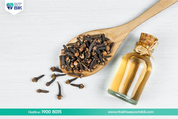 Cloves help reduce tooth decay at home