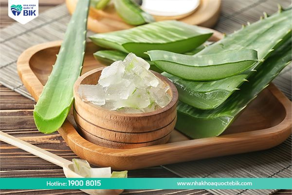 Using aloe vera to effectively relieve toothache