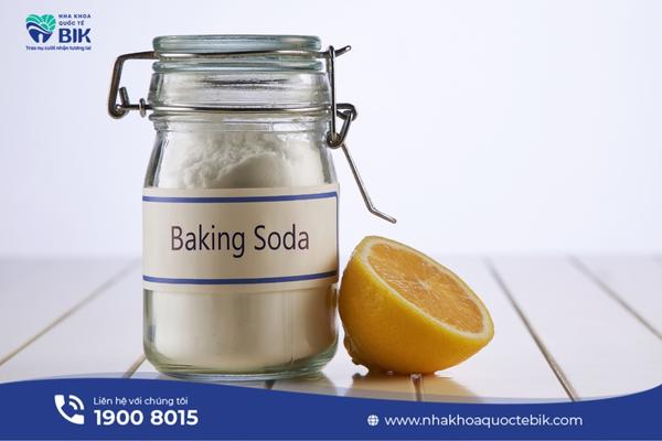 cach-lam-trang-rang-bang-baking-soda-va-nuoc-chanh