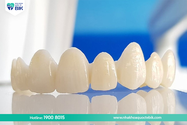 What is Zirconia porcelain teeth?