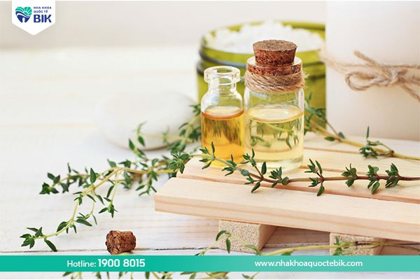 Thyme essential oil helps relieve toothache