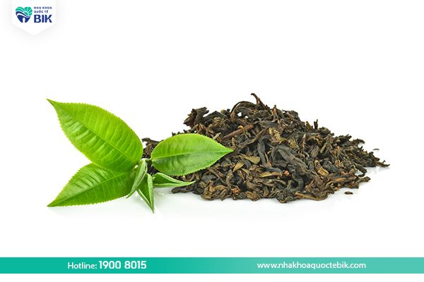 Treat tooth decay at home with green tea leaves