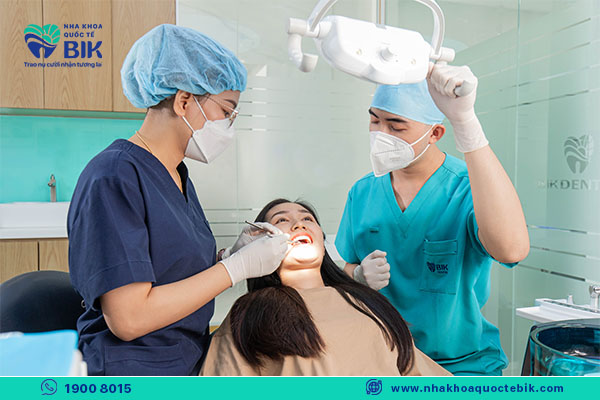 Is wisdom tooth extraction dangerous and possible complications