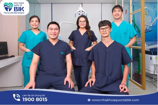 Team of highly skilled doctors with many years of experience in the dental industry